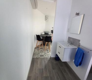 Saint-Claude-de-Diray House | Gîte studio 2 pers Le Bleuet entre Loire et Sologne