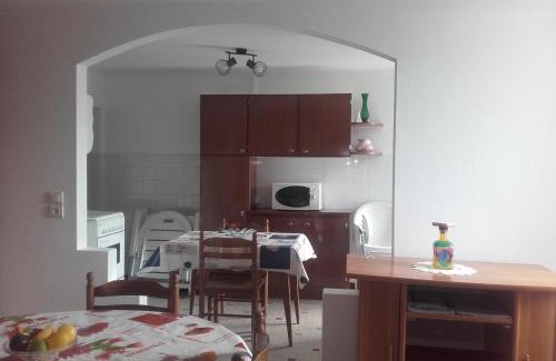 Chenac-Saint-Seurin-d'Uzet House | Gîte sur l'estuaire de la Gironde