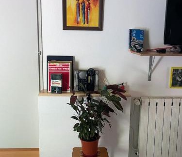 Pompierre-sur-Doubs House | Gîte Tan Rouge