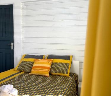 Anse-Bertrand House | Gîte Tournesol - À 2 min de la plage et du bourg