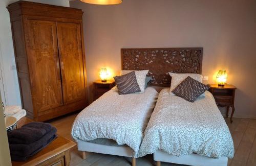 Villecresnes House | Gîtes Ange et Bacchus