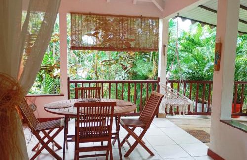 Bas Vent House | Gîtes Atemoya. Petit Bas Vent Fort Royal.