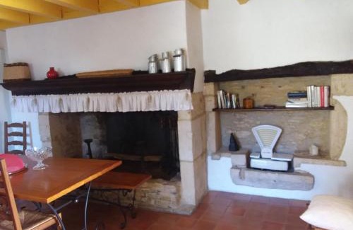 Sauveterre-la-Lemance House | Gîtes Lalaurie