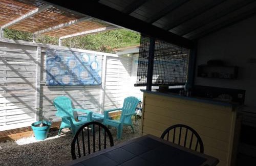 Capesterre-de-Marie-Galante Apartment | Gîtes tit'anse Léo et l'eau, piscine commune