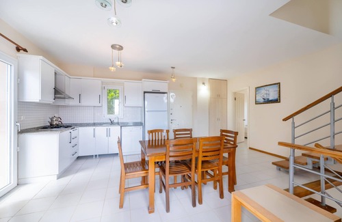 Gocek Villa | Göcek'de Deniz ve Doğa Manzaralı 4+1 Villa Kiraz