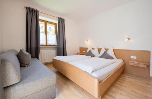 Caldaro Sulla Strada del Vino Apartment | Göllerhof