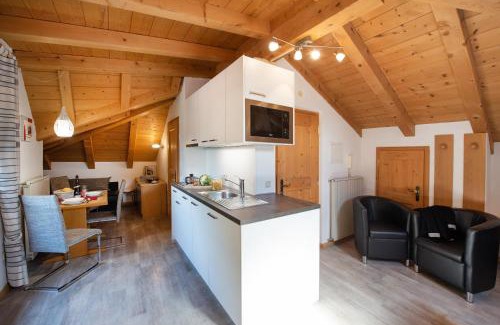 Caldaro Sulla Strada del Vino Apartment | Göllerhof