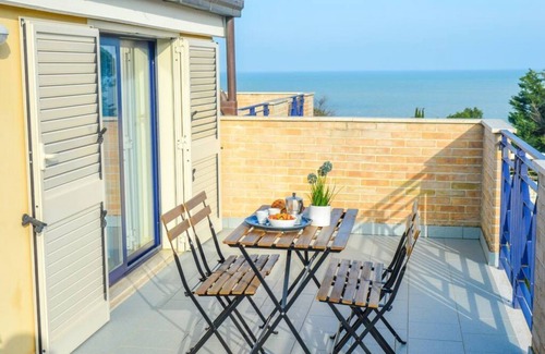 Foggetta Apartment | G.Bay D26 - Second floor apartment with balcony overlooking the pool