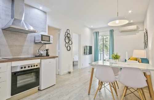 Les Corts Apartment | G33