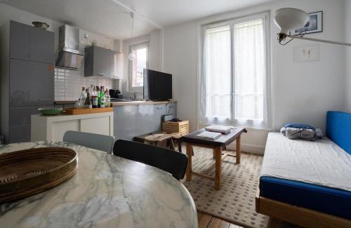 Saint-Fargeau Apartment | Gagliardini - KP - Cosy 2-pers apt in lively neighborhood Paris 20