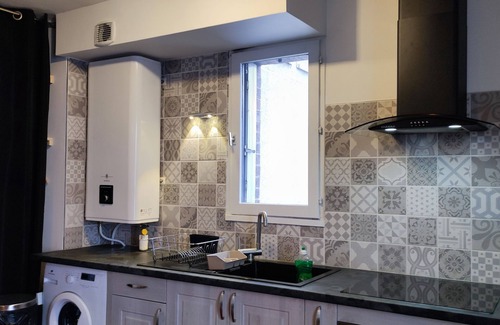 Villemomble Apartment | Gagny hyper center, near RER station, renovated studio flat