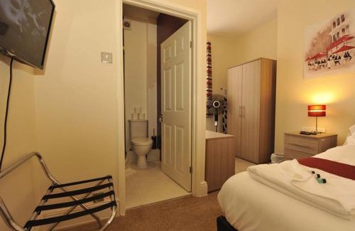 Barry Bed & Breakfast | Gail's Guest House