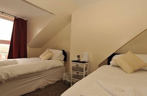 Barry Bed & Breakfast | Gails Guest House