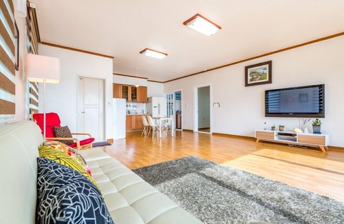 Naegan-ri Apartment | Gajok Pension