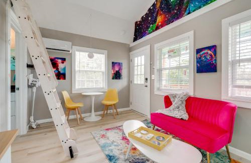 Brownwood House | Galactikitty - Quirky Cabin Near Lake Brownwood!
