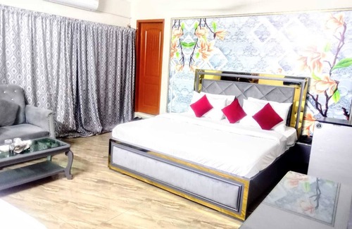 F-7 Sector Hotel | Galaxy Ambassador guest house Islamabad