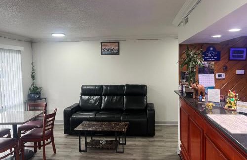 Little Rock Hotel | Galaxy Inn & Suites