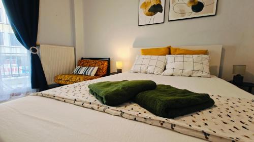 Vardaris Apartment | GaLaZiO 2br Apartment!