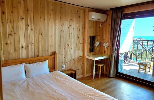 Seogwipo City House | Galeum Guesthouse