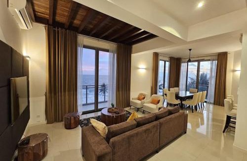 Galle Apartment | Galle Beach Front Duplex 4 Bed Amazing Sea views