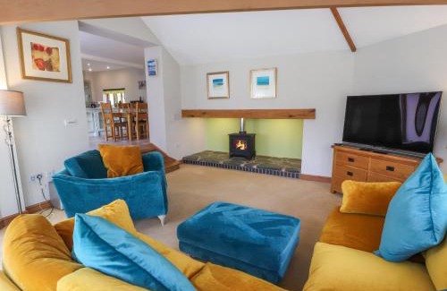 Thornthwaite House | Gallery Cloisters