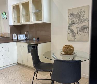 Eagle Heights Ski Chalet | Gallery Walk Chalets - Tamborine Mountain