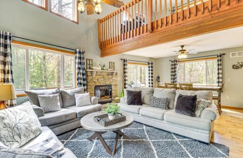 Albrightsville House | Game Room and Lake Access Albrightsville Escape