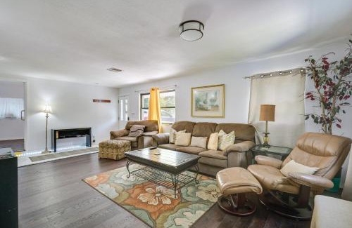 Lake Magdalene House | Game Room, Sunroom and Pool Access! Cozy Tampa Home!