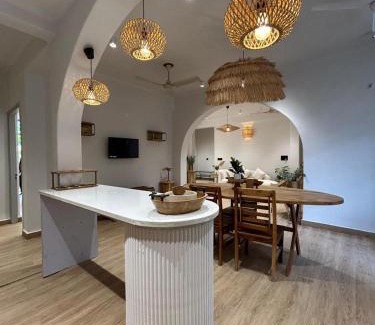 Rishikesh Villa | Ganga Aahana Retreat - Luxury Home Vibe & Ganga View