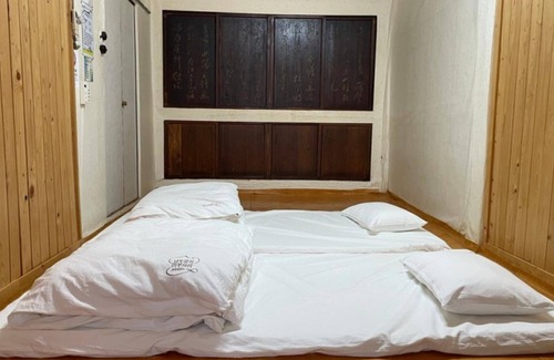 Kyul-tong House | Gangjin Dahyang Sochuk Hanok Pension