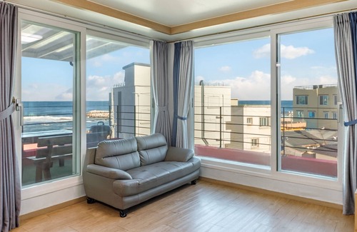 Gangneung House | Gangneung Glad Pension