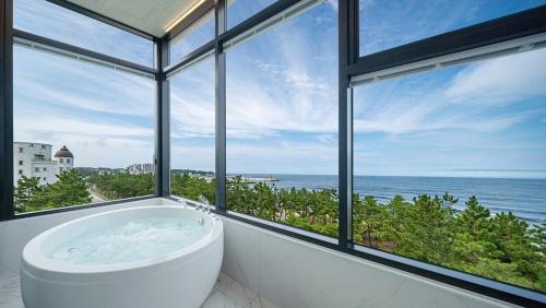 Gangneung Villa | Gangneung Grande Mare Pool Villa