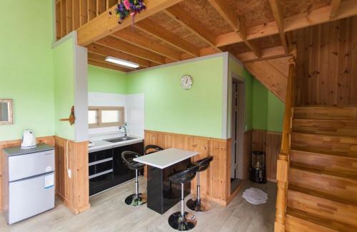 Dunnae House | Gangwon Taegisan morning birdsong