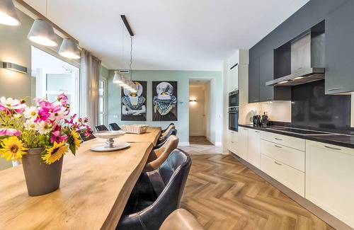 Colijnsplaat House | Ganuenta by Interhome