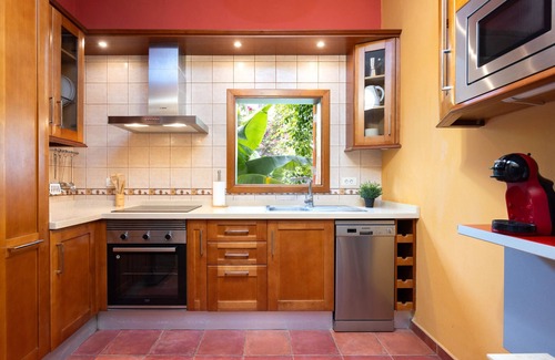 Garachico Ski Chalet | Garachico Center Secret Garden