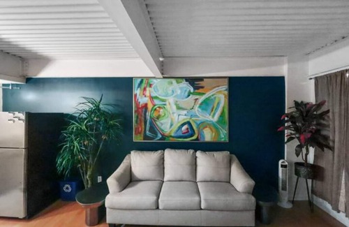 Downtown Omaha House | Garage Parking for 2, Pull Out Bed, Rooftop Access