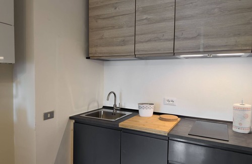 Gardone Riviera Apartment | Garda Lake Private Beach