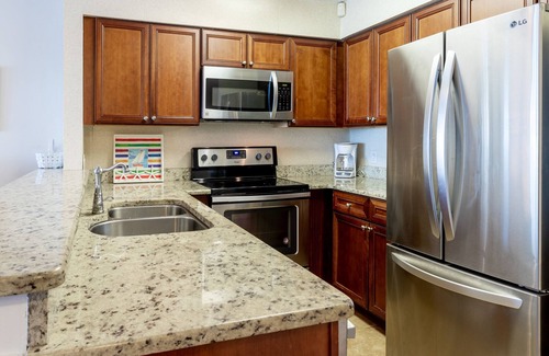 Garden City Condo | Garden City*Direct Oceanfront, Granite,Leather* FREE WIFI,Private Pool and more