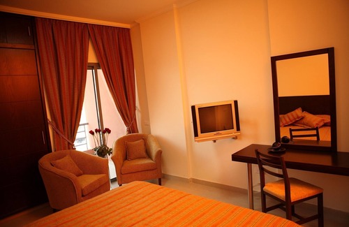 Dekwaneh Hotel | Garden City Residence