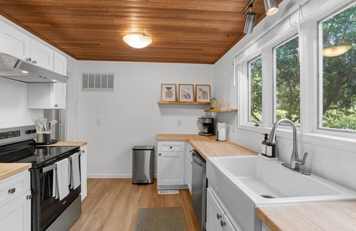 Garden Home-Whitford House | Garden Home Estate, Two Kitchens