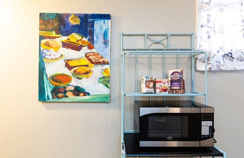 Old Town West Apartment | Garden Level Apt Mtn Ave, 8 Min Walk to Old Town!
