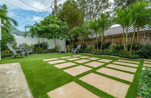 West Palm Beach Apartment | Garden Oasis in Flamingo Park