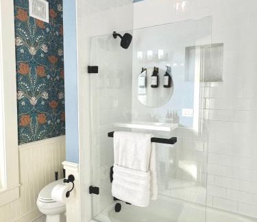 Frankfort Apartment | Garden on Capital-Bourbon & Horse Country