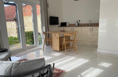 Gainsborough Apartment | Garden Room