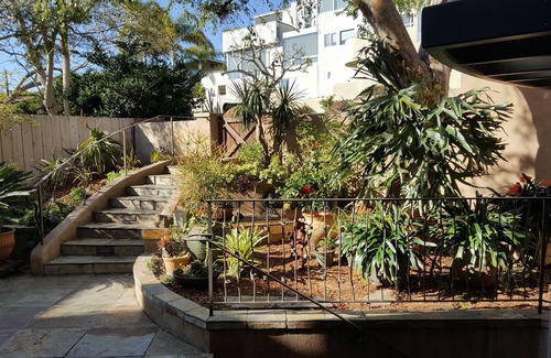 Del Mar Heights Apartment | Garden Studio, Walking Distance to Ocean, Lagoon, State Park, & Restaurants