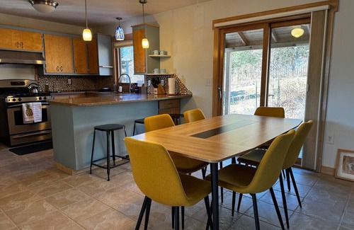 Bayfield House | Garden Terrace, Steps from Downtown Bayfield