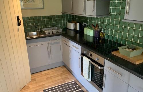 Laverton House | Gardeners Cottage