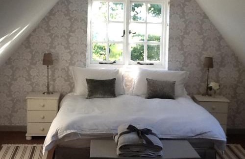 Laverton House | Gardeners Cottage