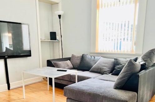 Prestwick House | Gardiner Cottage