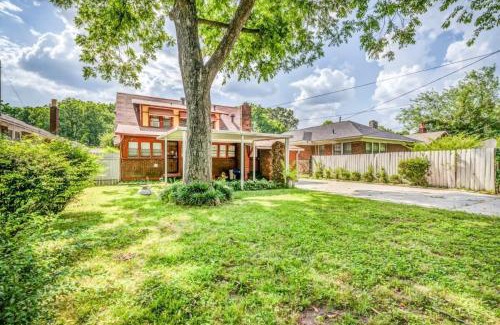 Vollintine-Evergreen House | Garland Haven Hideaway Both Units